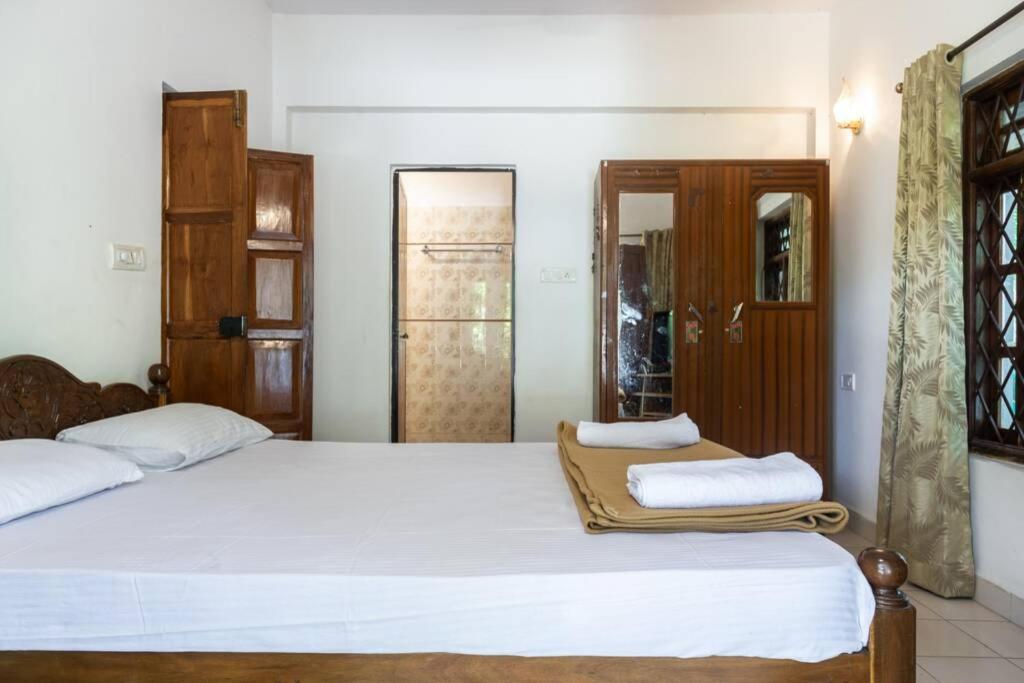 Villa Barbosa, 2 Bhk Villa & Luxury Rooms Near Colva, Sernabatim, Benaulim Beach ภายนอก รูปภาพ